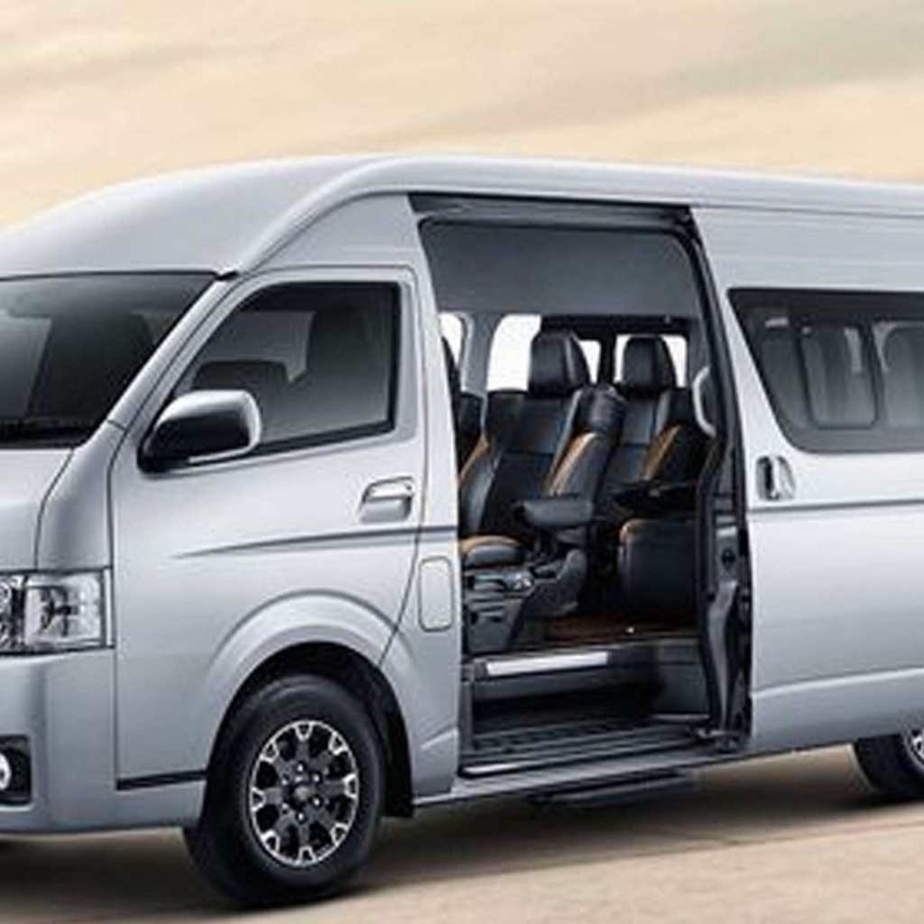 Rental Hiace Medan
