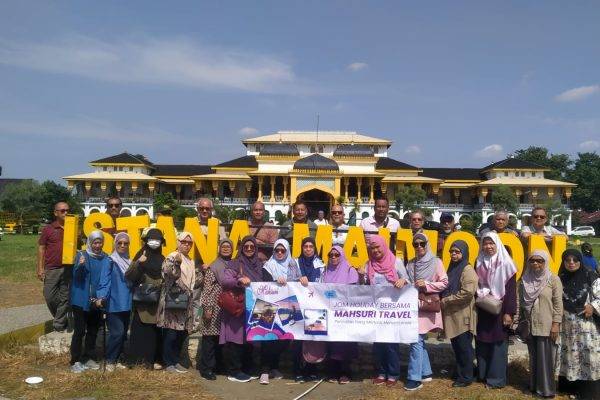 Paket Wisata 2 Hari 1 Malam